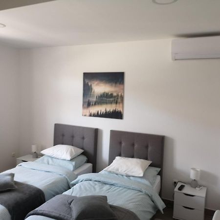 Marko Airport Rooms Velika Gorica Eksteriør bilde