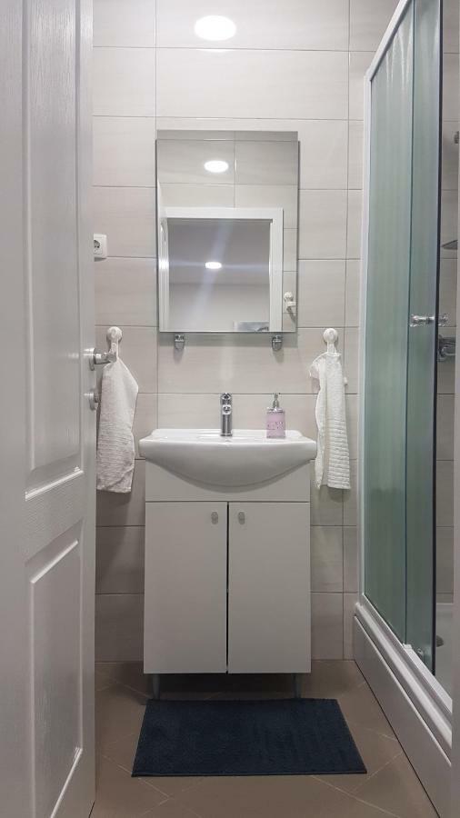 Marko Airport Rooms Velika Gorica Eksteriør bilde